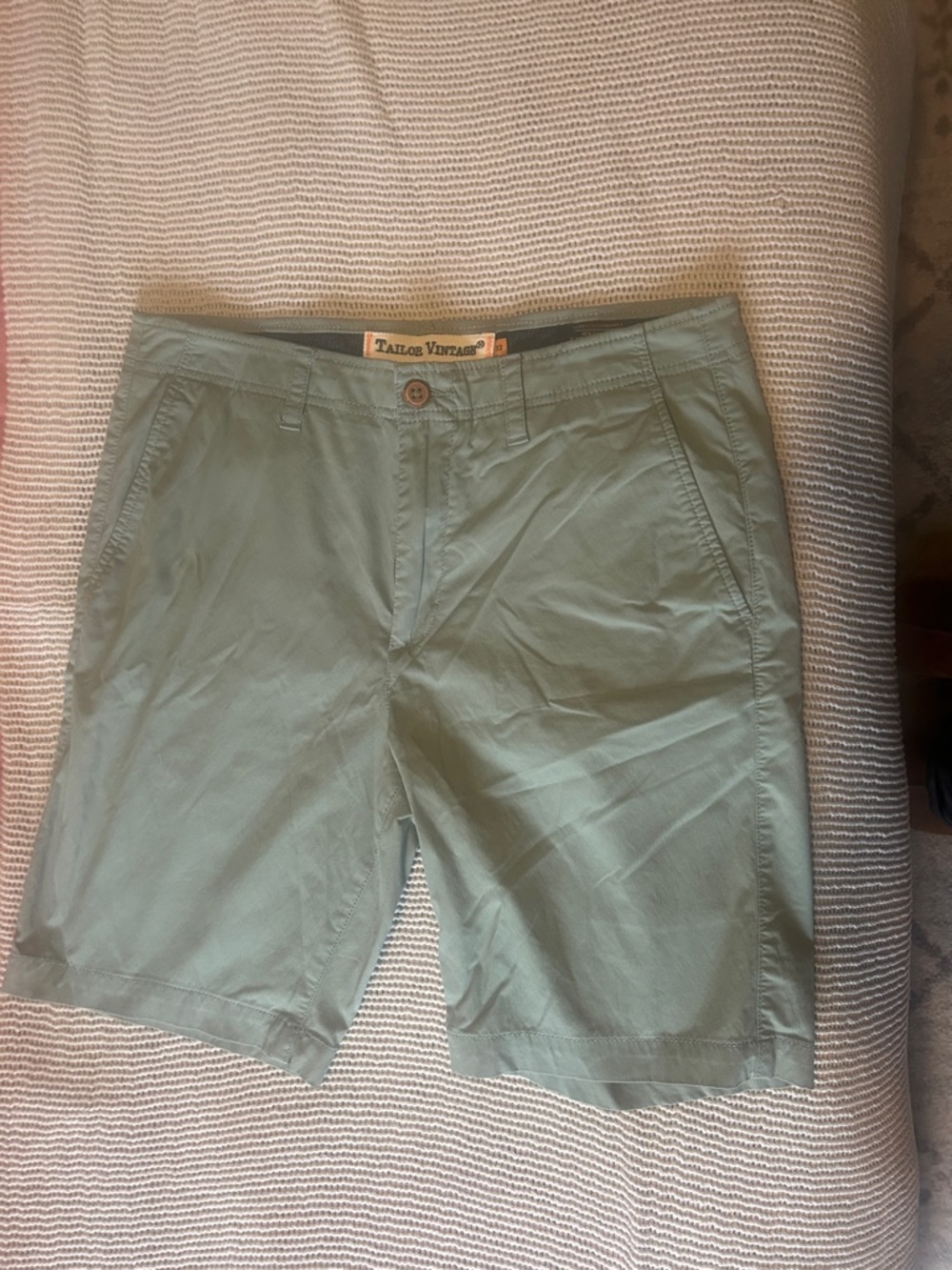 Tailor Vintage Men's Sage Green Flat Front Chino Shorts